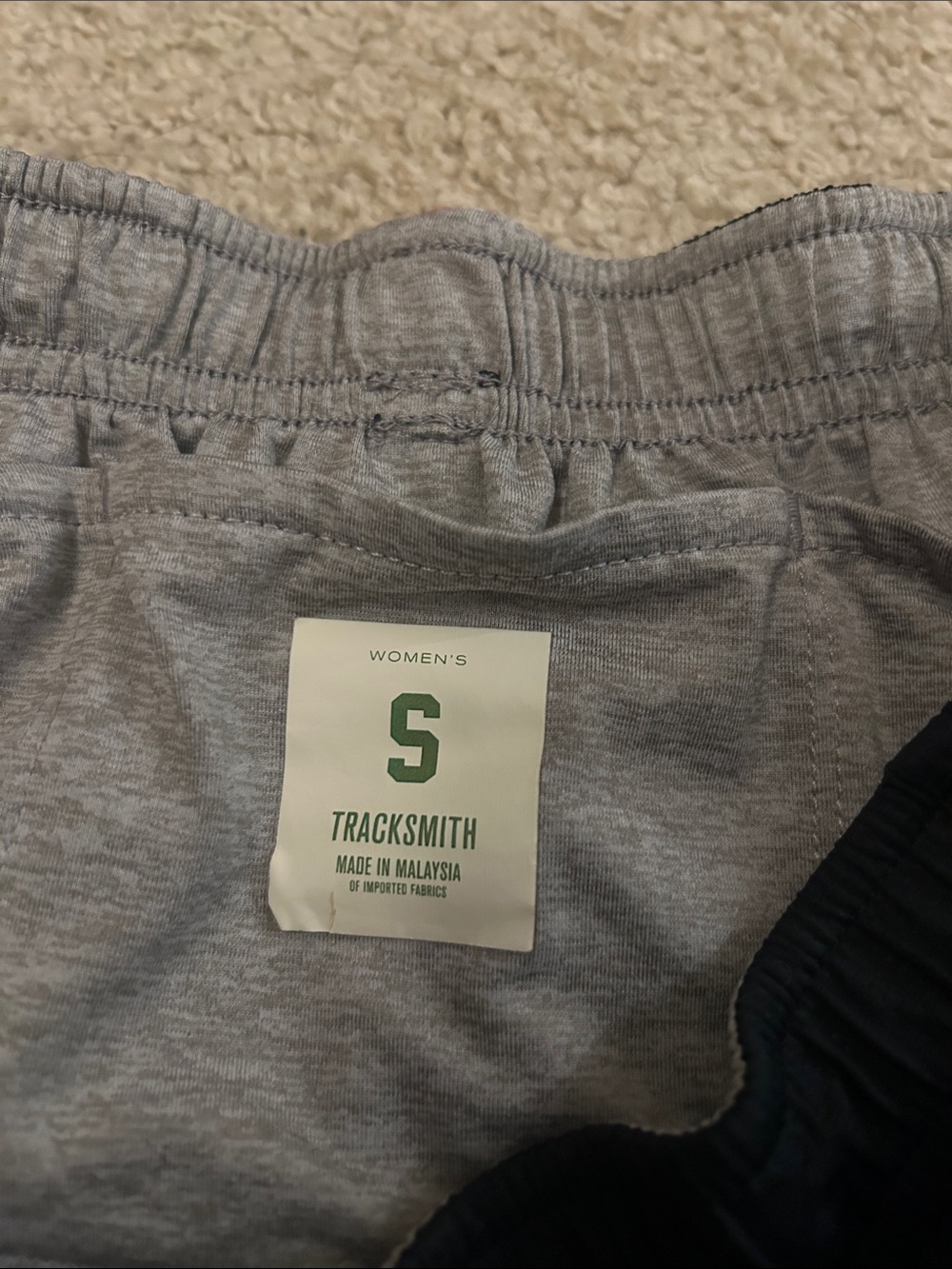 Tracksmith split shorts - Picture 2 of 3